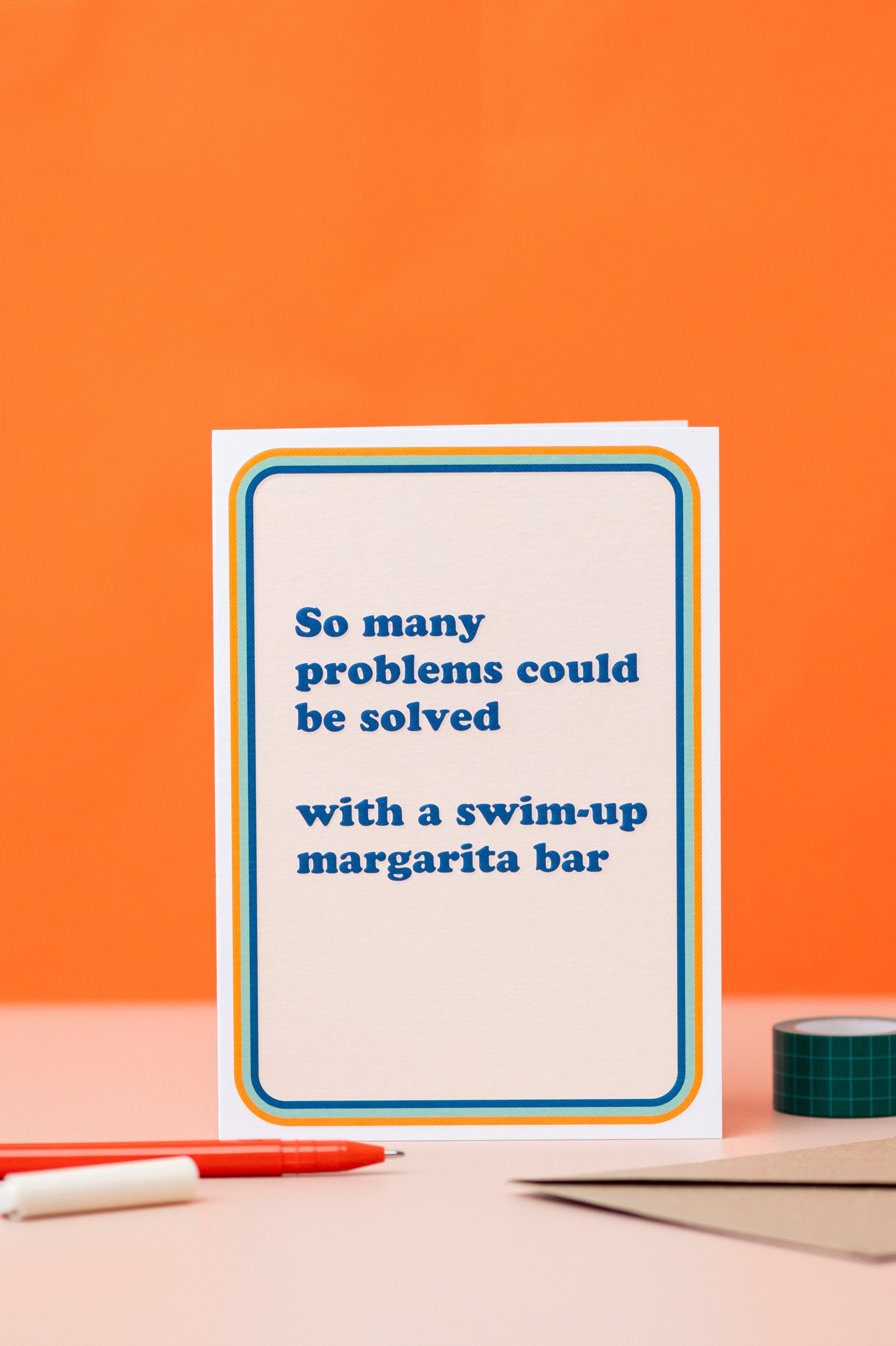 SWIM-UP MARGARITA BAR